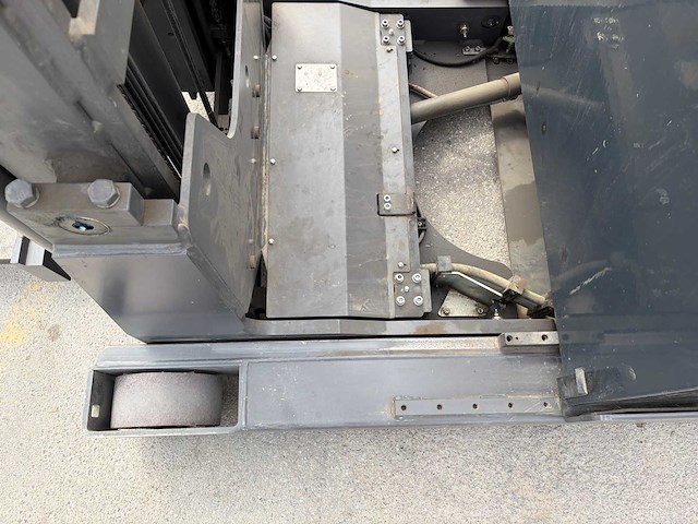 2018 unicarriers ums160dtfvrc630 reach truck - afbeelding 16 van  65