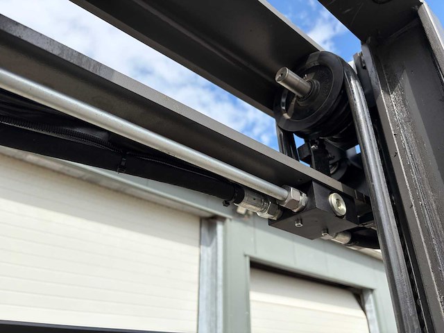 2018 unicarriers ums160dtfvrc630 reach truck - afbeelding 28 van  65