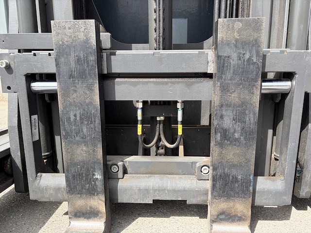2018 unicarriers ums160dtfvrc630 reach truck - afbeelding 35 van  65
