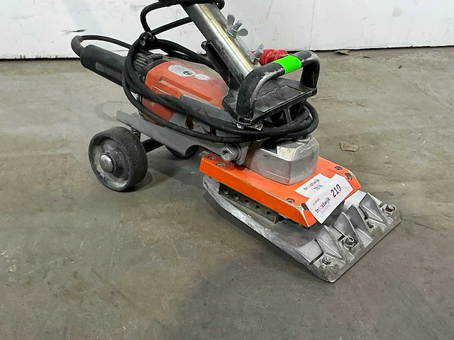 2018 uzin utz / wolff duro-stripper 2.0 tapijtstripper - afbeelding 2 van  5