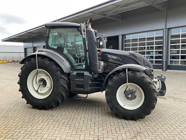 2018 valtra t234 direct smarttouch vierwielaangedreven landbouwtractor - afbeelding 20 van  23