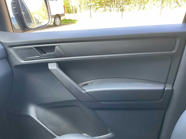 2018 volkswagen caddy 2.0 tdi l1h1 bmt highline bedrijfswagen - afbeelding 22 van  32