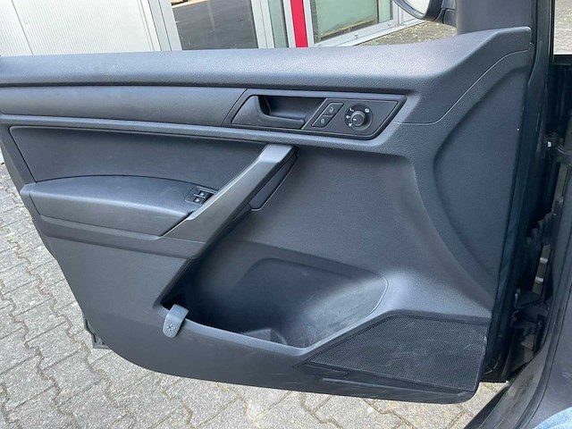 2018 volkswagen caddy 2.0 tdi l1h1 bmt highline bedrijfswagen - afbeelding 24 van  32