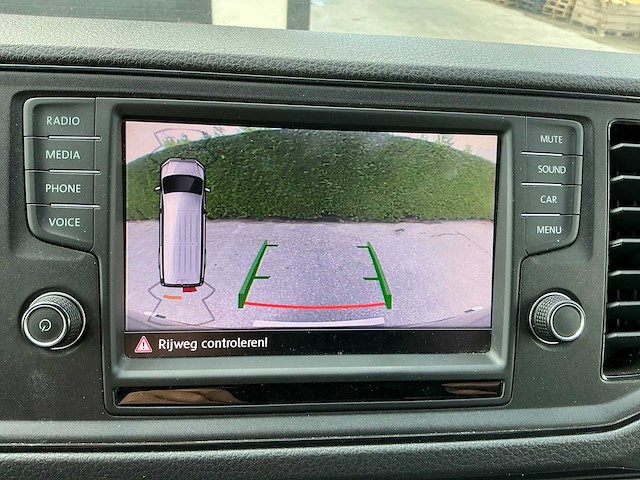 2018 volkswagen crafter 35 2.0 tdi l3h3 tr bestelwagen - afbeelding 5 van  36