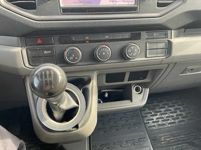 2018 volkswagen crafter 35 2.0 tdi l4 4m hi bedrijfswagen - afbeelding 4 van  37