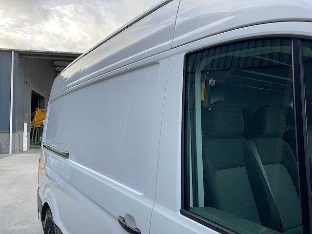 2018 volkswagen crafter bedrijfswagen (motor defect) - afbeelding 8 van  48