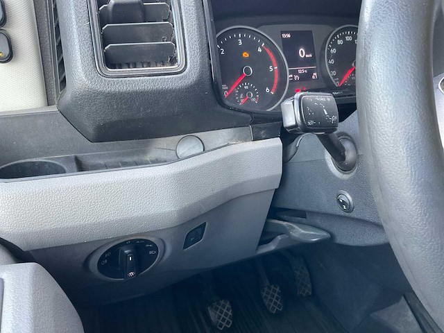 2018 volkswagen crafter bedrijfswagen (motor defect) - afbeelding 22 van  48