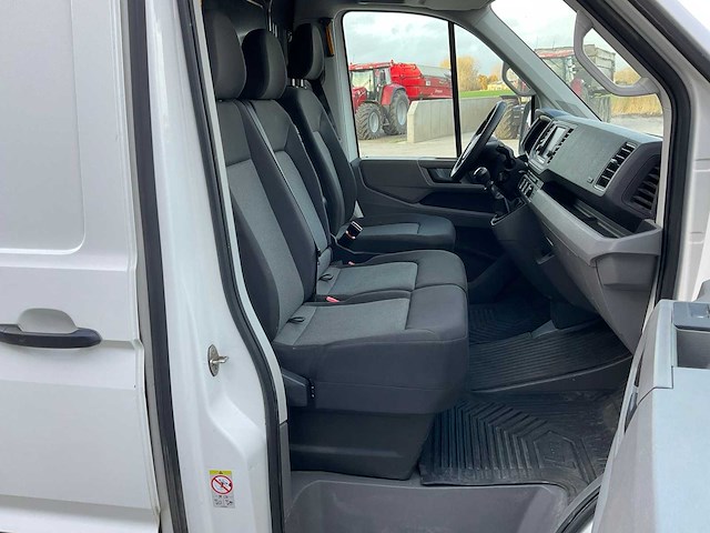 2018 volkswagen crafter bedrijfswagen (motor defect) - afbeelding 29 van  48