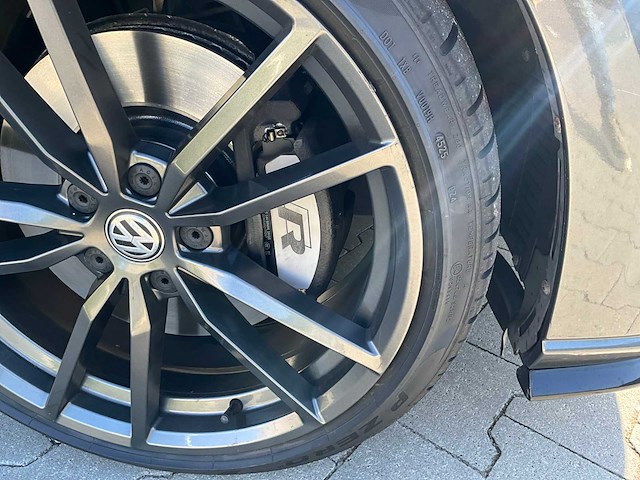 2018 volkswagen golf 2.0 tsi 4motion r akrapovic 407pk personenauto - afbeelding 7 van  42