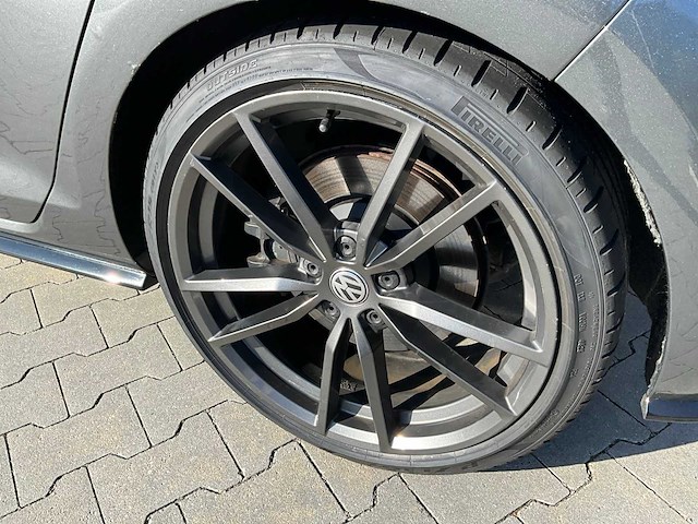2018 volkswagen golf 2.0 tsi 4motion r akrapovic 407pk personenauto - afbeelding 10 van  42