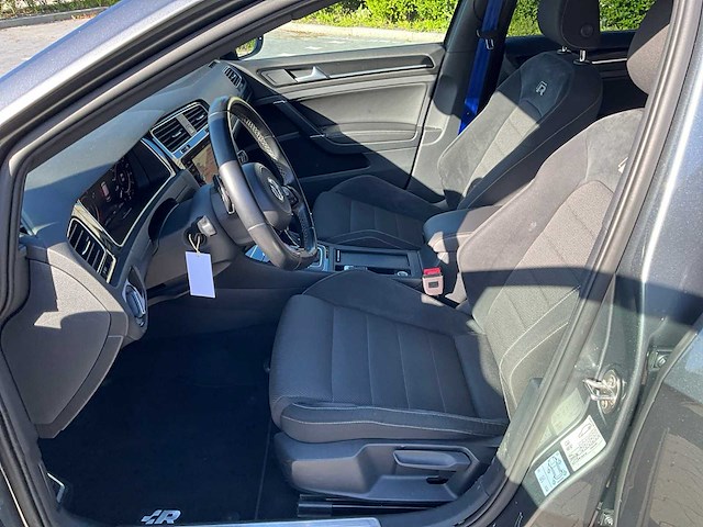 2018 volkswagen golf 2.0 tsi 4motion r akrapovic 407pk personenauto - afbeelding 19 van  42