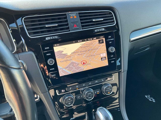 2018 volkswagen golf 2.0 tsi 4motion r akrapovic 407pk personenauto - afbeelding 26 van  42