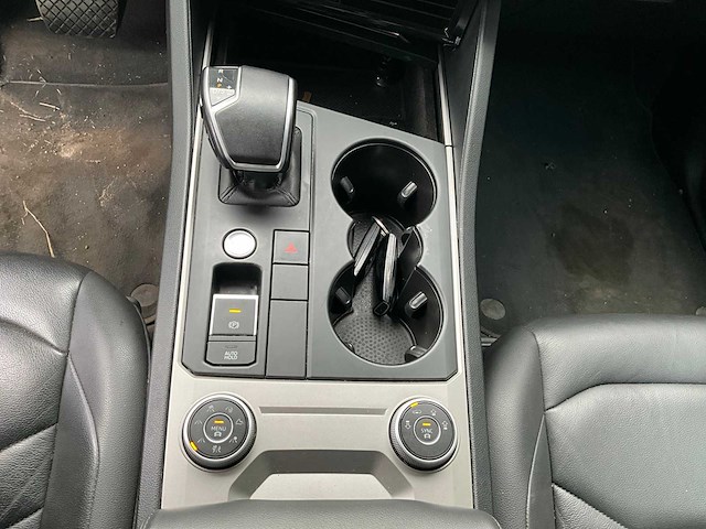 2018 volkswagen touareg personenauto - afbeelding 4 van  27