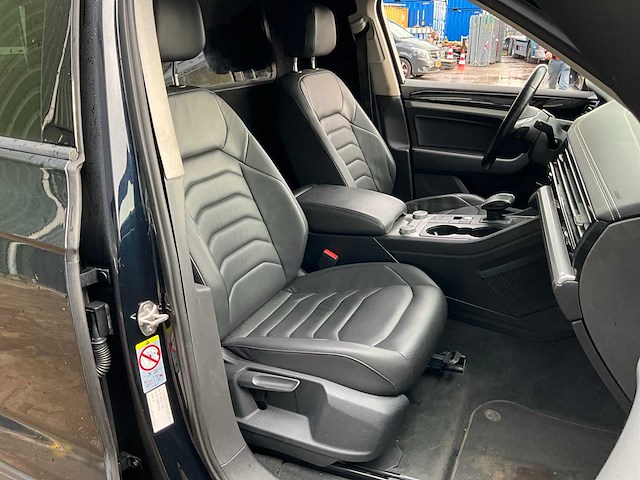 2018 volkswagen touareg personenauto - afbeelding 7 van  27
