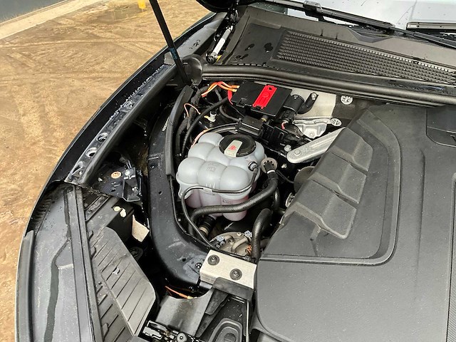 2018 volkswagen touareg personenauto - afbeelding 18 van  27