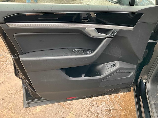 2018 volkswagen touareg personenauto - afbeelding 24 van  27