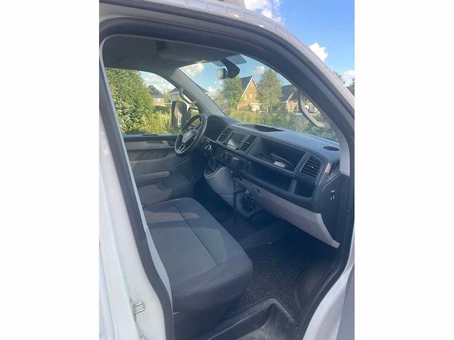 2018 volkswagen transporter 2.0 tdi l2h2 highl bedrijfswagen - afbeelding 9 van  22