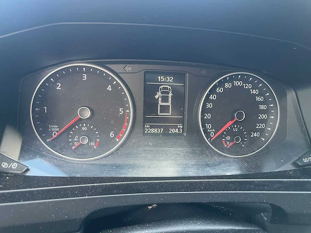 2018 volkswagen transporter 2.0 tdi l2h2 highl bedrijfswagen - afbeelding 8 van  16