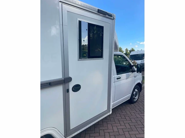 2018 volkswagen transporter 2.0 tdi l2h2 highl bedrijfswagen - afbeelding 13 van  16