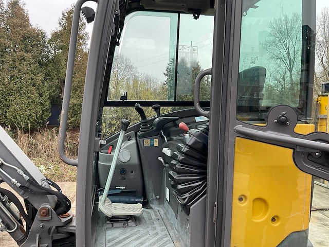 2018 volvo ecr250d midigraafmachine cw05 - afbeelding 18 van  34