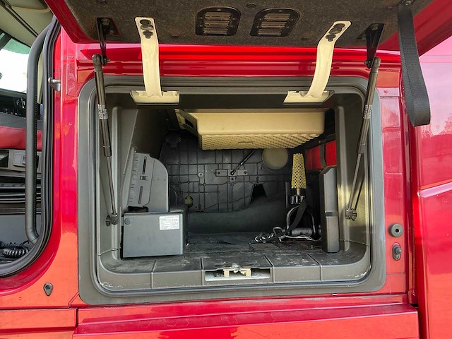 2018 volvo fh opleggertrekker - afbeelding 18 van  45