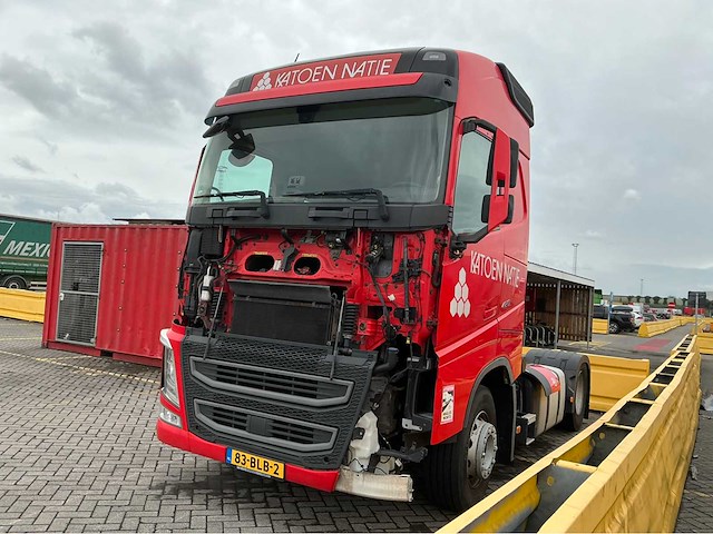 2018 volvo fh schade trekker (74113-696) - afbeelding 1 van  36