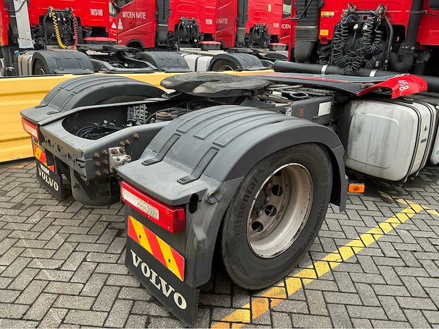 2018 volvo fh schade trekker (74113-696) - afbeelding 13 van  36