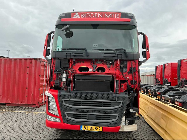 2018 volvo fh schade trekker (74113-696) - afbeelding 12 van  36