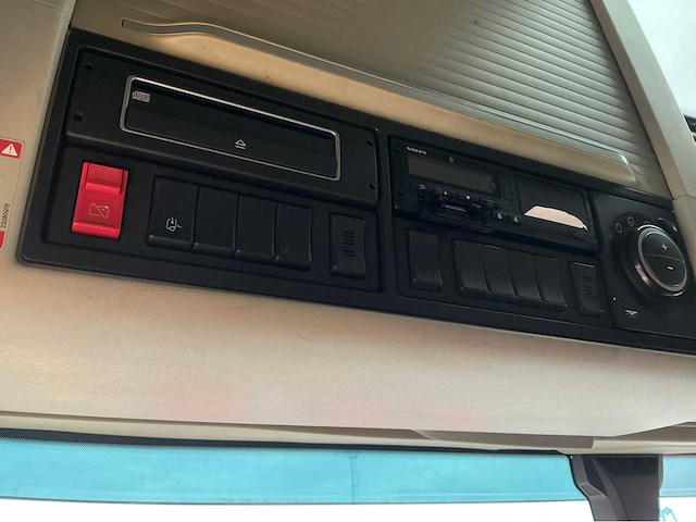 2018 volvo fh schade trekker (74113-696) - afbeelding 24 van  36