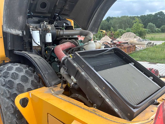 2018 volvo sd135b grondwals - afbeelding 24 van  37
