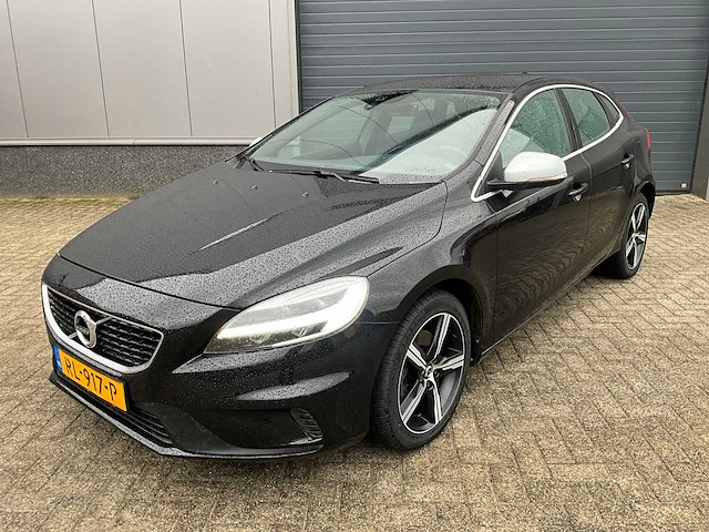 2018 volvo v40 2.0 t4 business sport rijschoolauto - afbeelding 1 van  28