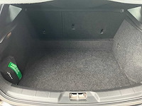 2018 volvo v40 2.0 t4 business sport rijschoolauto - afbeelding 13 van  28