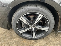2018 volvo v40 2.0 t4 business sport rijschoolauto - afbeelding 16 van  28