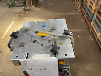 2018 wicona 5040001 pneumatische aluminium profiel ponsmachine - afbeelding 9 van  35