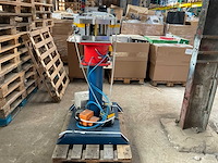 2018 wicona 5040001 pneumatische aluminium profiel ponsmachine - afbeelding 30 van  35