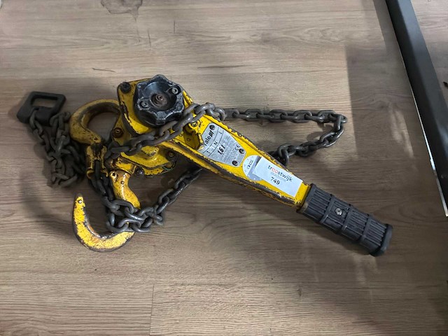 2018 yale handkettingtakel 1,6 ton - afbeelding 1 van  4