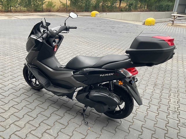 2018 yamaha - n max 125 - motorcycle - afbeelding 5 van  11