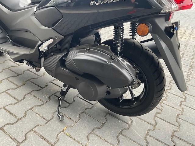 2018 yamaha - n max 125 - motorcycle - afbeelding 6 van  11