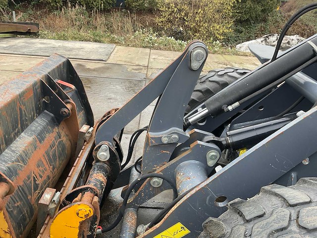 2018 yanmar tl80 wiellader - afbeelding 3 van  32