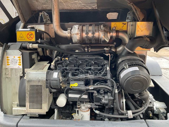 2018 yanmar tl80 wiellader - afbeelding 13 van  32