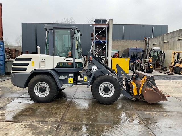 2018 yanmar tl80 wiellader - afbeelding 27 van  32