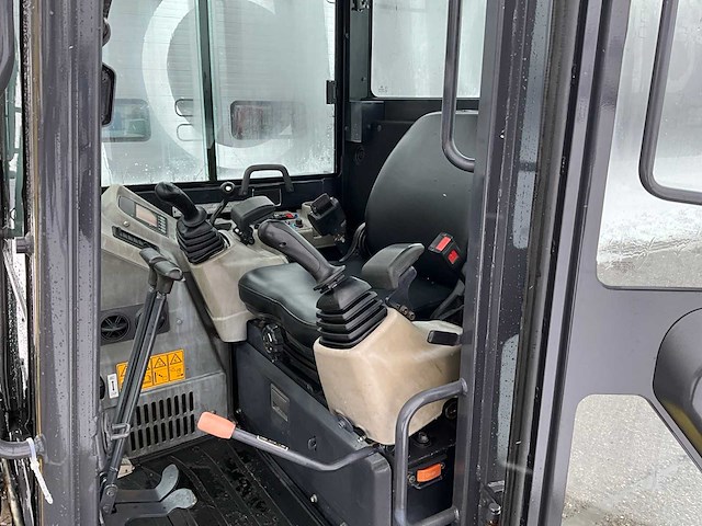 2018 yanmar vio50-6b midigraafmachine - afbeelding 13 van  31