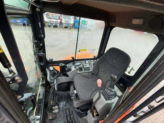 2019 - bobcat - e55 - tracked excavator - afbeelding 13 van  30