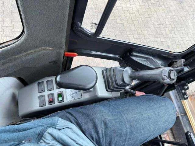 2019 - bobcat - e55 - tracked excavator - afbeelding 19 van  30