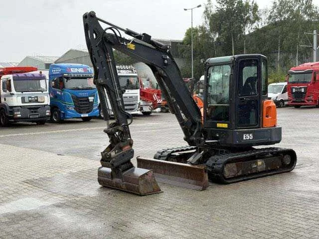 2019 - bobcat - e55 - tracked excavator - afbeelding 25 van  30