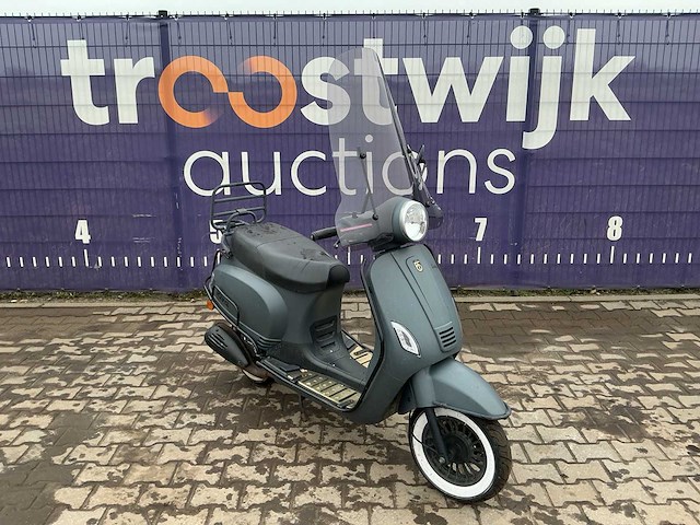 2019 - btc - bromscooter - scooter - afbeelding 3 van  8