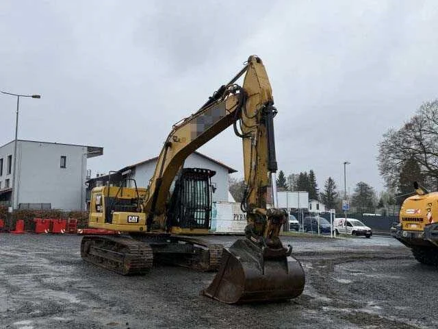 2019 - caterpillar - 320 - tracked excavator - afbeelding 13 van  28
