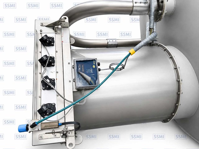 2019 - dinnissen - verticale vat - zkx 500.1-30-gc - pet-opslagtrechter (inclusief vibrator) - afbeelding 2 van  6