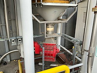 2019 - dinnissen - verticale vat - zkx 500.1-30-gc - pet-opslagtrechter (inclusief vibrator) - afbeelding 6 van  6