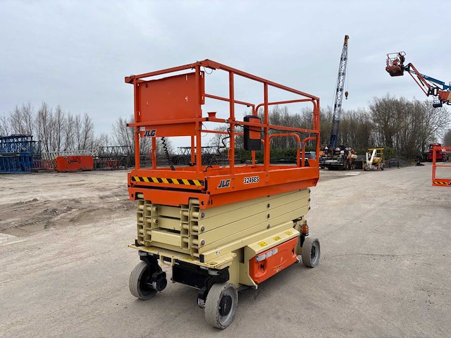2019 - jlg - 3246 es - schaarhoogwerker 11.68m - 286uur - afbeelding 5 van  5